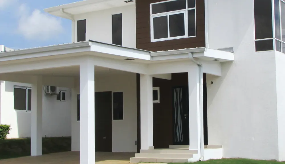 Fotografía oficial del modelo/proyecto plantation-1